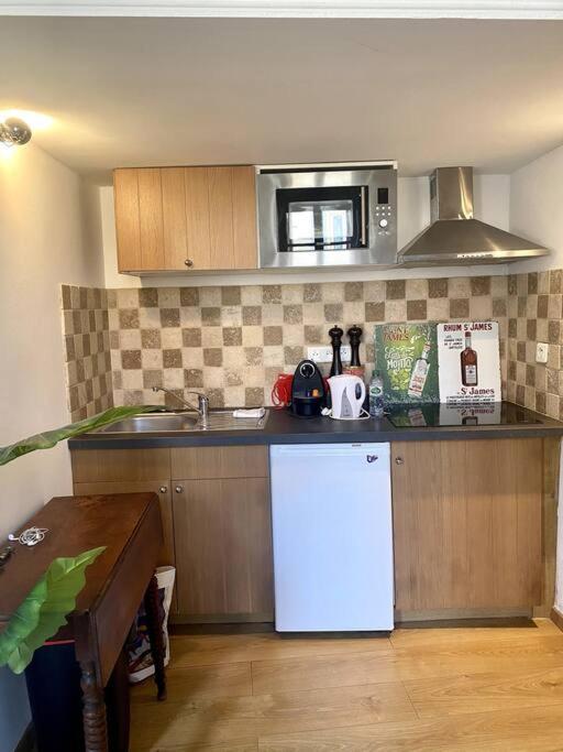 Suquet 5 Mins A Pied Du Palais Appartement Cannes